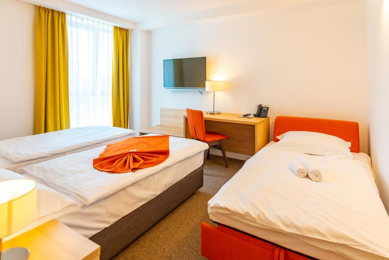 Hotel Park Superior 3* Čakovec Exteriér fotografie